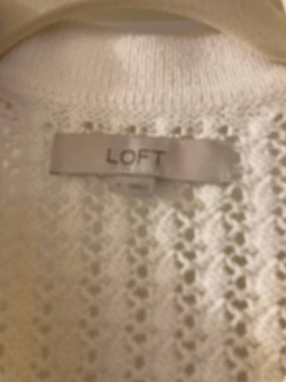 LOFT white Cable Knit V-Neck Collared Sleeveless Sweater - Picture 2 of 3